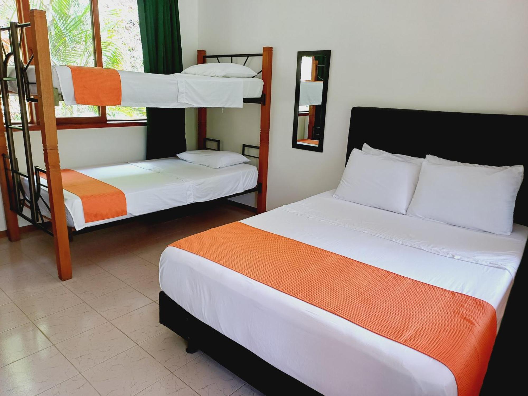 Hotel Campestre La Gaitana Tobia Exterior photo