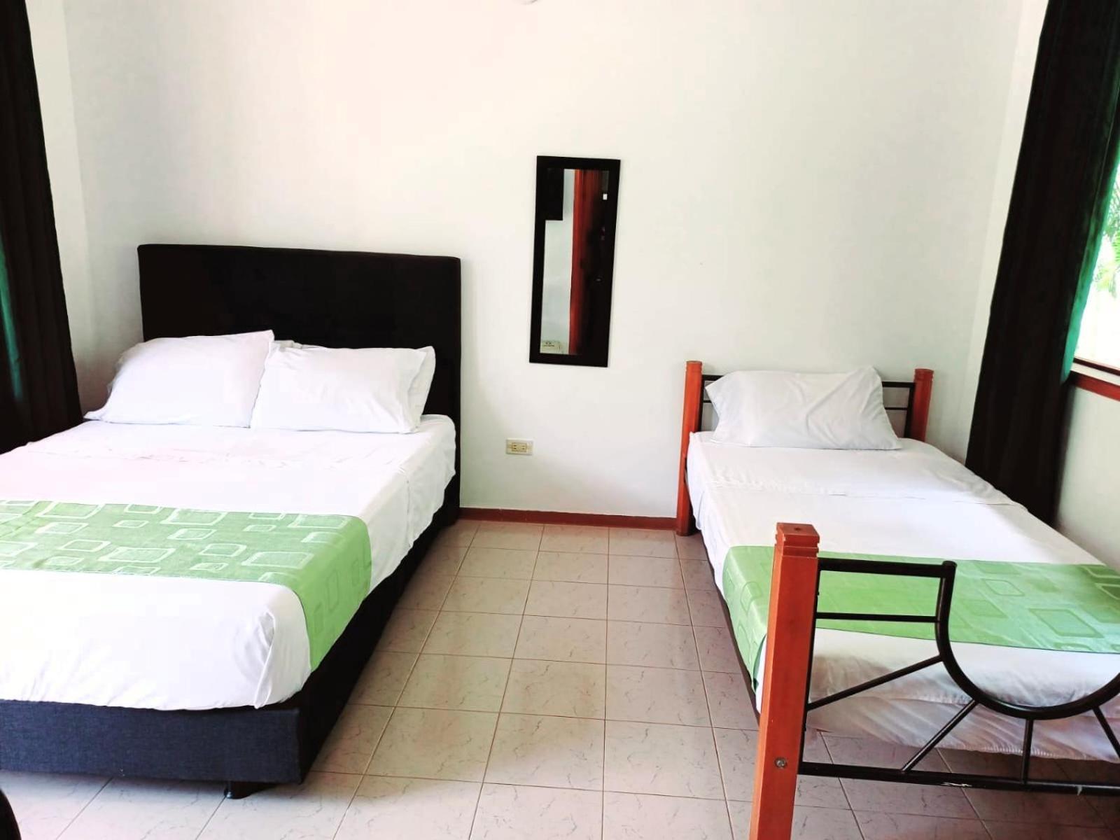 Hotel Campestre La Gaitana Tobia Exterior photo